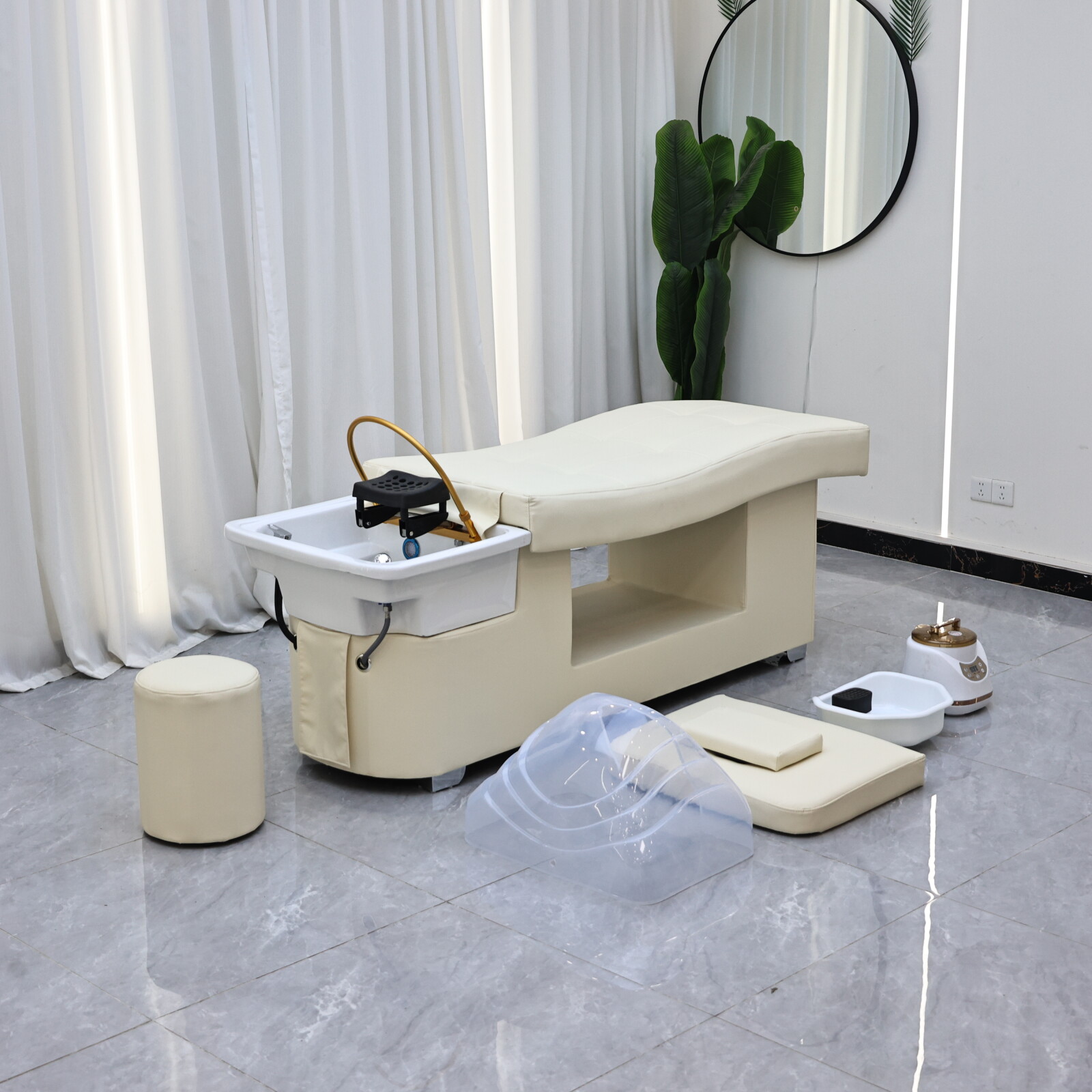Luxury Thai style hair washing - Hair Care Is Self Care 리뷰 및 가격